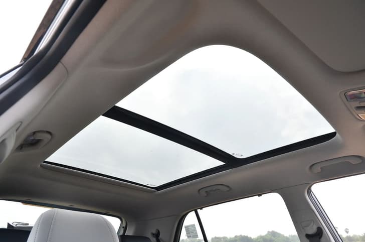 Hyundai Creta Electric panoramic sunroof 